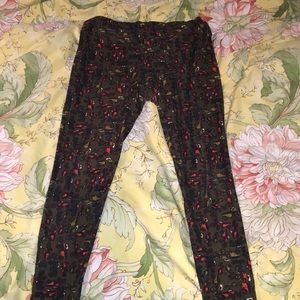 LulaRoe TC Olive Green Old Fashion Cars Leggings